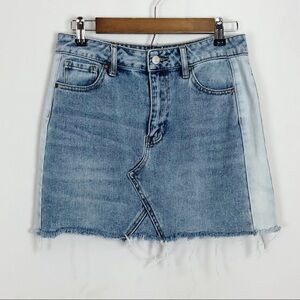 Pacsun Two Toned Blue Jean Mini Skirt Raw Hem Size 27 Women’s